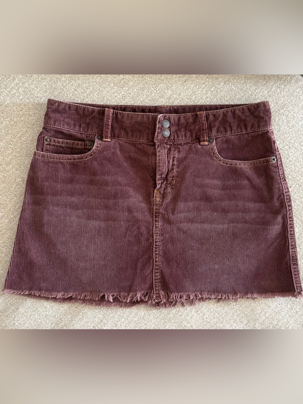 Vintage Abercrombie & Fitch Y2K Burgundy Corduroy Raw Frayed Hem Mini Skirt